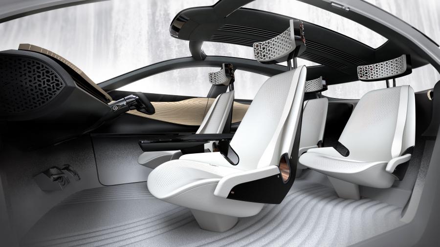 Интерьер Nissan IMx Kuro Concept 2018 года  (фото 12 из 22)
